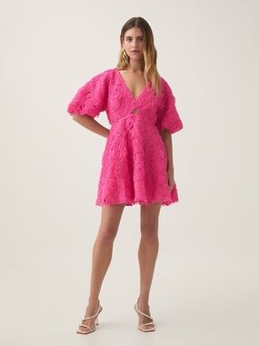 aje amour ruffle midi dress Rent Aje Amour ruffle midi dress - Aje